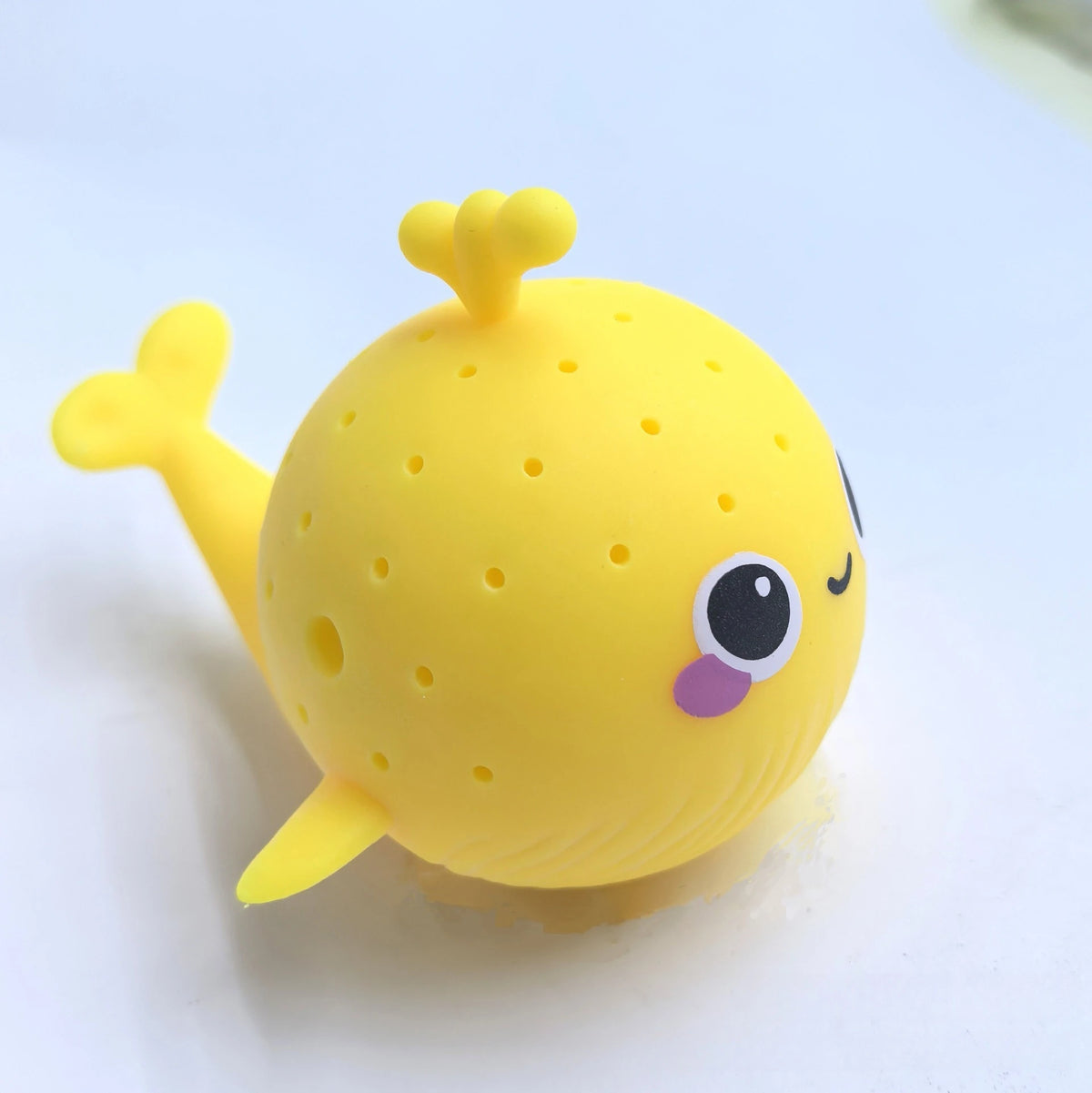 Ballenita de Baño que Salpica — Amarillo